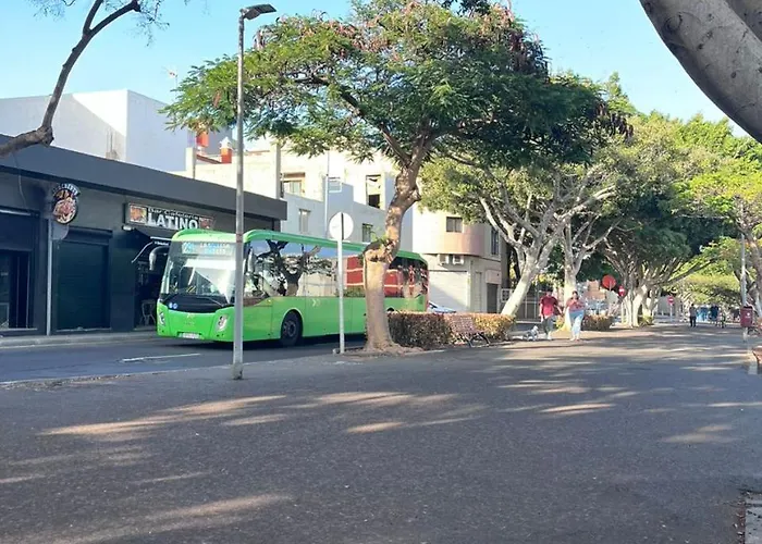 Acogedor Piso En 아파트 *